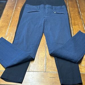 Gap and Old Navy Pants- Lot of 2- Size Small- STRETCH